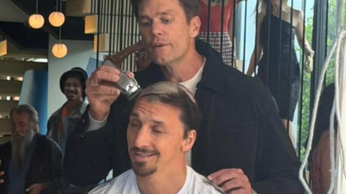 "Una scommessa è una scommessa": Ibra si rasa a zero, e il barbiere è... Tom Brady