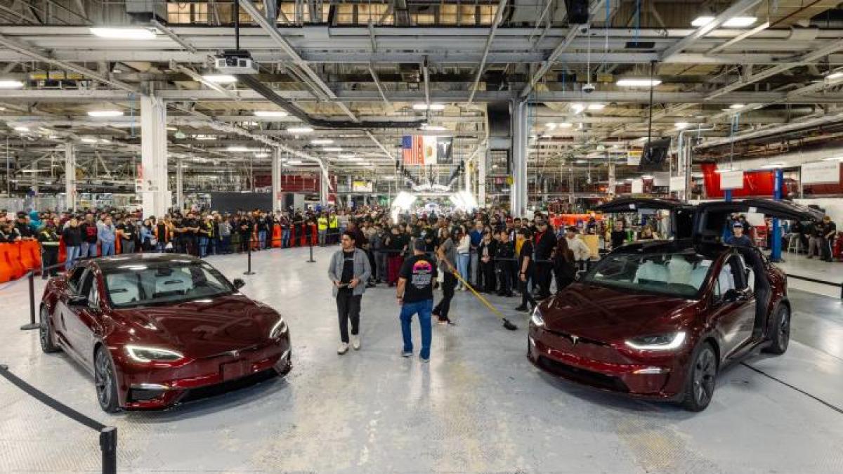 Addio a Tesla Model S e Model X: prodotti gli ultimi due esemplari
