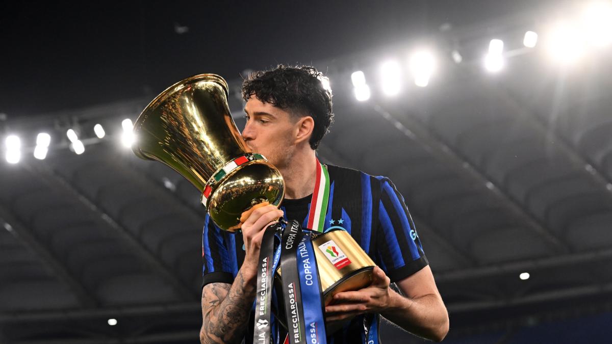 Bastoni tentenna: cosa è successo nelle ultime due settimane e perché ora può rimanere all'Inter