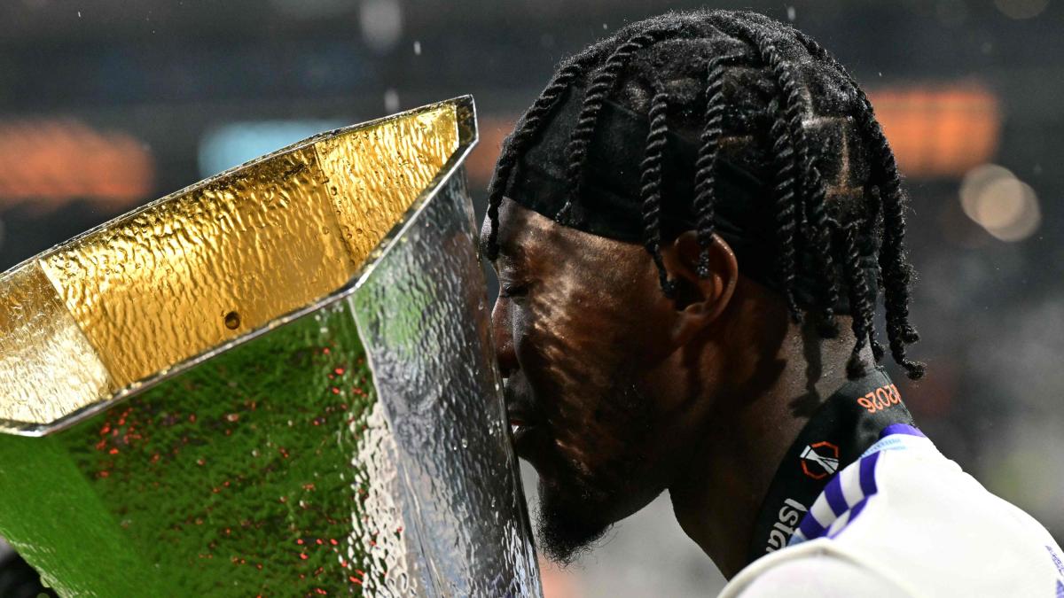 Un ex Serie A nella storia: ora ha vinto tutte le competizioni Uefa. Ma non è il solo...