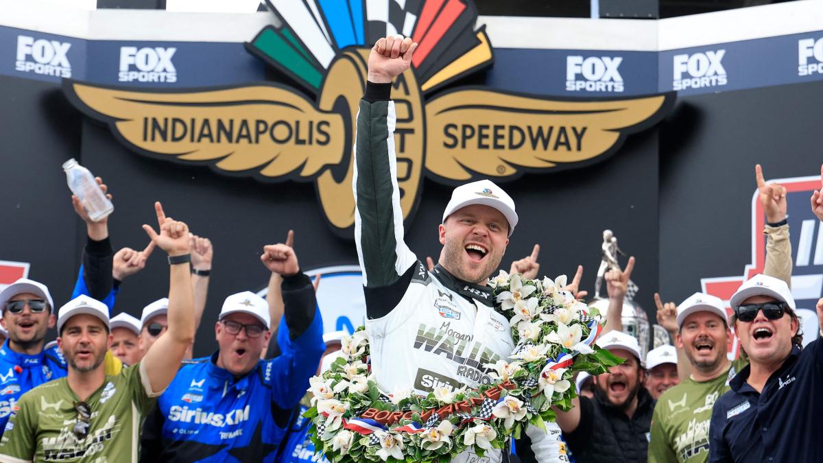 rosenqvist vince la 500 miglia per soli 23 millesimi sorpasso sul traguardo e finale da record da Gazzetta.it rosenqvist vince la 500 miglia per soli 23 millesimi sorpasso sul traguardo e finale da record