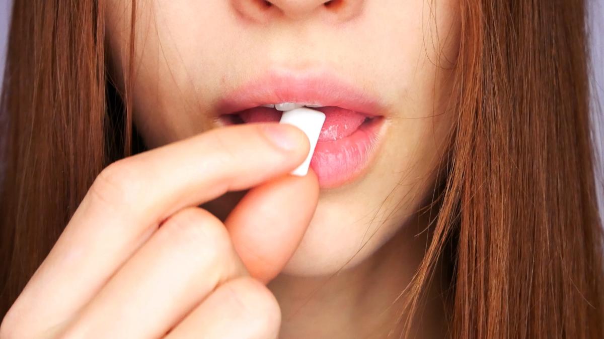 I chewing gum allo xilitolo fanno davvero bene ai denti? Come usarli?