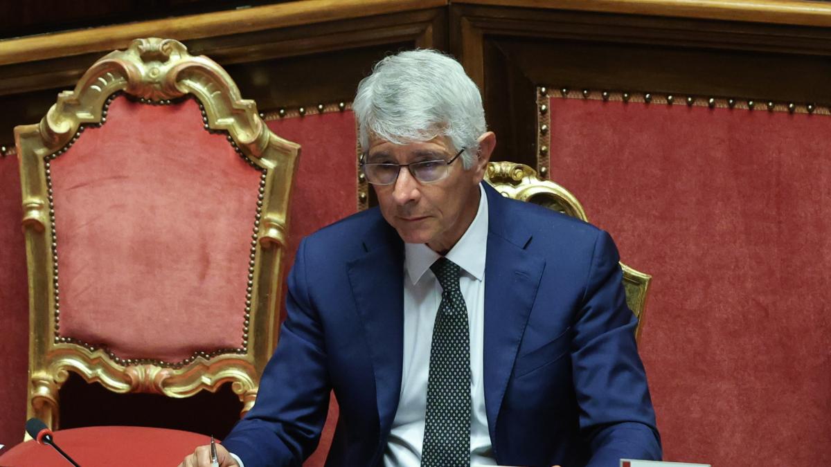 Elezioni FIGC, Abodi chiede a Coni e Anac una verifica per chiarire l'eleggibilità di Malagò