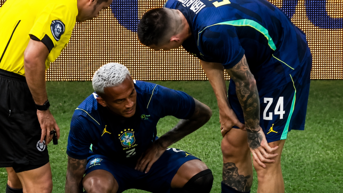 Ahi, Brasile! Si fa male Wesley, lacrime e Mondiali a rischi
