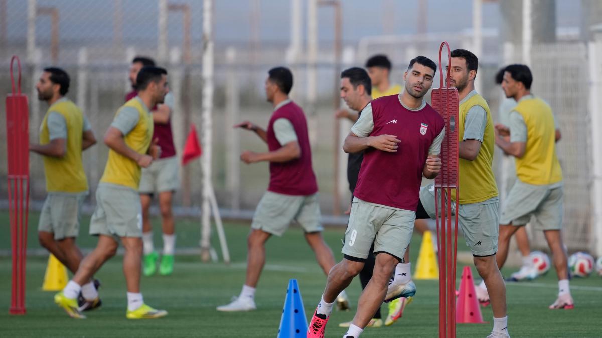 Il "rosso" all'arbitro somalo, i controlli soffocanti a Iran