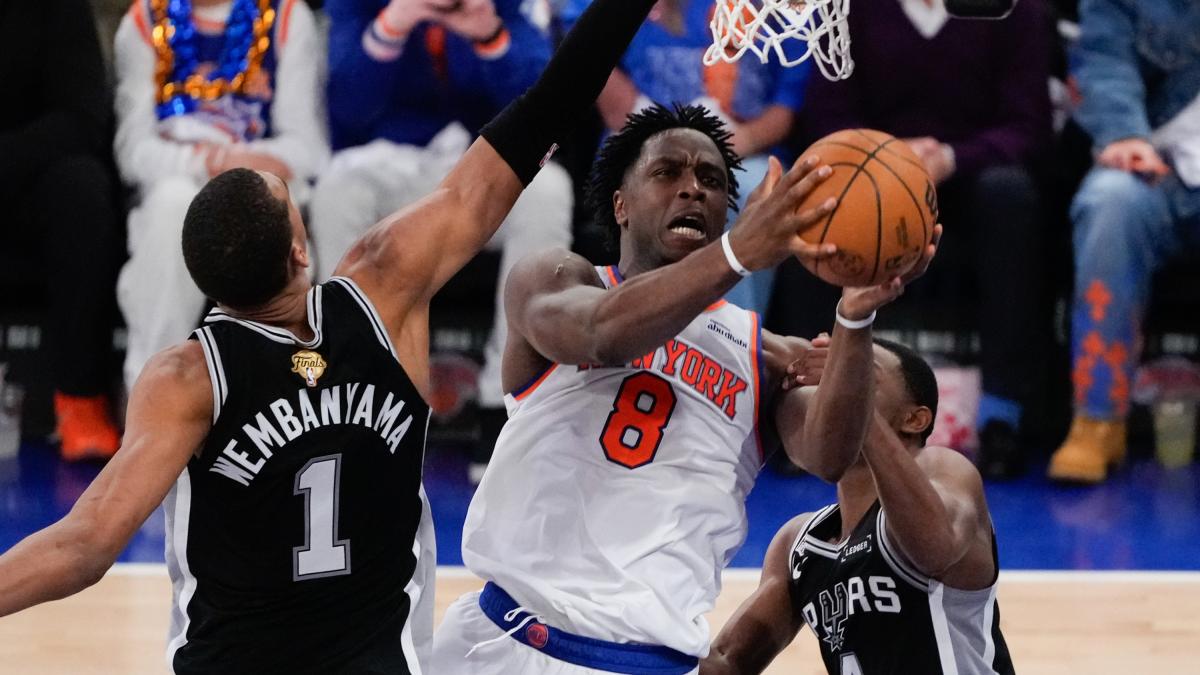 knicks spurs le pagelle delle finals anunoby 8 si mangia il parquet wemby 5 sovraeccitato e pasticcione da Gazzetta.it knicks spurs le pagelle delle finals anunoby 8 si mangia il parquet wemby 5 sovraeccitato e pasticcione