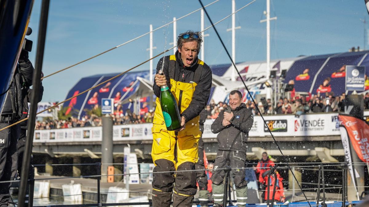 morto a 42 anni lo skipper charlie dalin vinse la vend233e globe nel 2025 mentre combatteva un tumore da Gazzetta.it morto a 42 anni lo skipper charlie dalin vinse la vend233e globe nel 2025 mentre combatteva un tumore