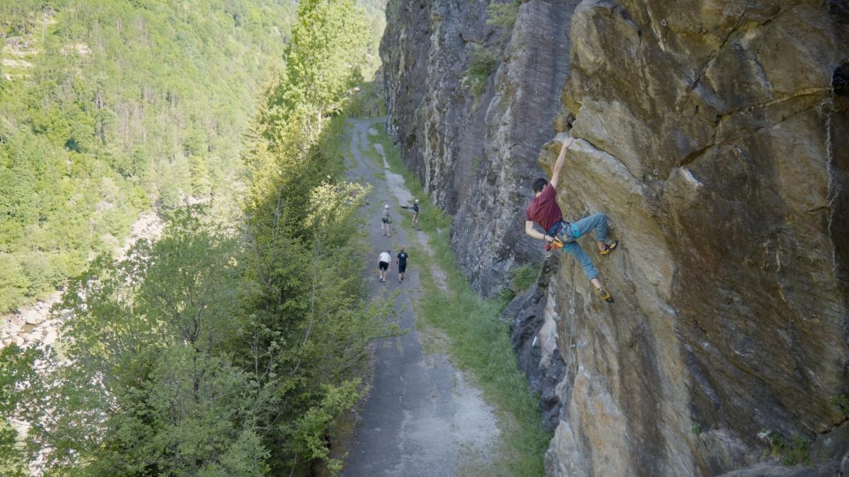 climbing a madesimo i consigli della guida alpina su dove arrampicare da Gazzetta.it climbing a madesimo i consigli della guida alpina su dove arrampicare