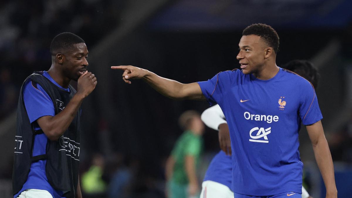 Francia, Mbappé contestato, Dembélé lo difende: "È eccezionale dentro e fuori dal campo"