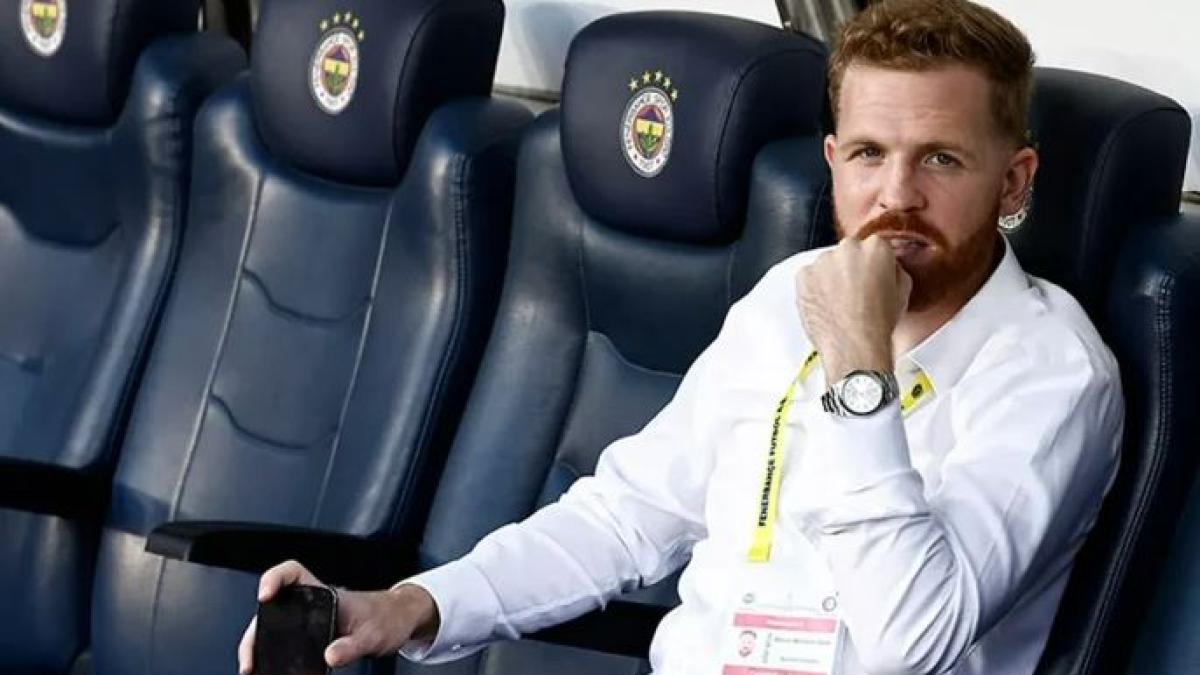 Rangnick dice no, e ora su chi vira il Milan? Resiste Planes e spunta Ozek, l'enfant prodige tedesco