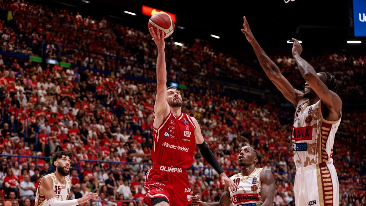 L'Olimpia domina Venezia 92-79 e si porta sul 2-0: ora lo scudetto è a un passo