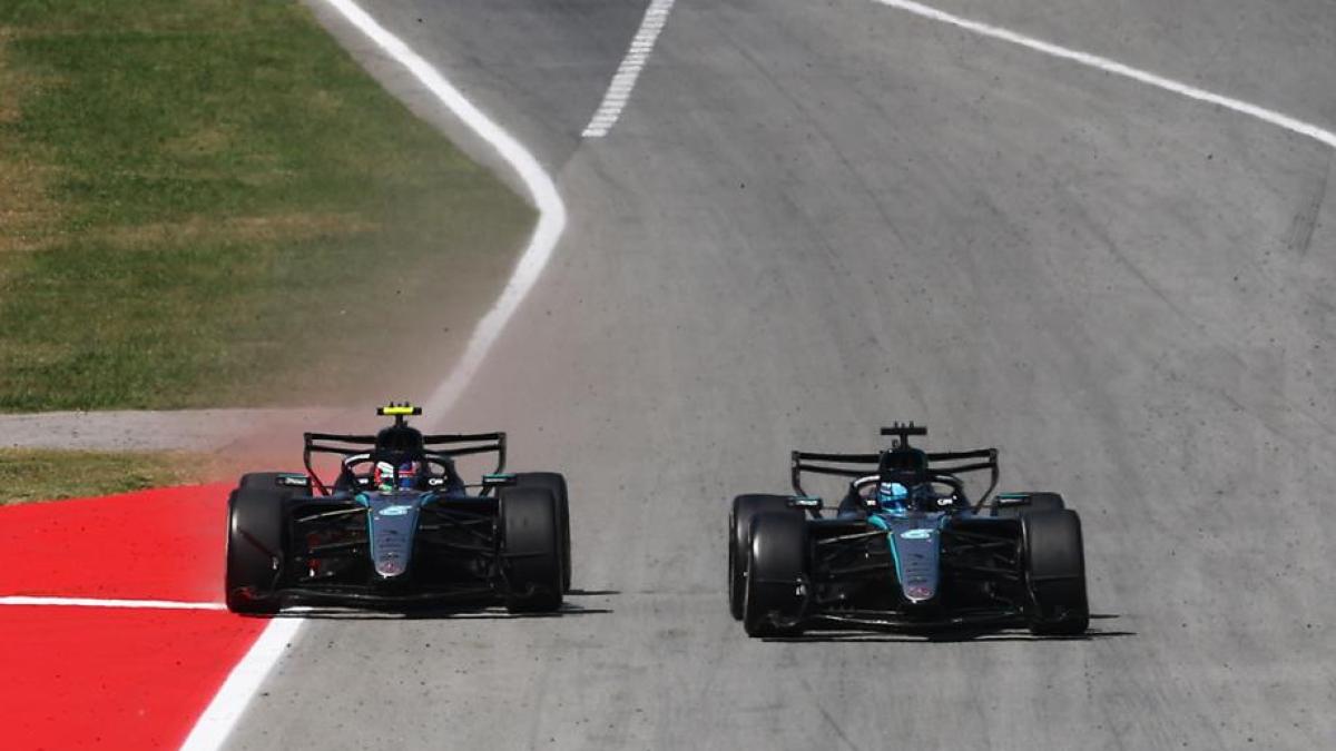Mercedes, Toto Wolff sul ritiro di Kimi: "Sono molto arrabbiato". Kimi: "Grande rammarico"
