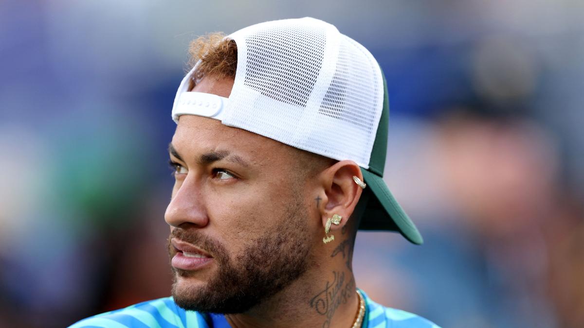 Le montagne russe di Neymar: quinta figlia in arrivo, però il debutto si allontana. Ancelotti lo aspetta, ma...