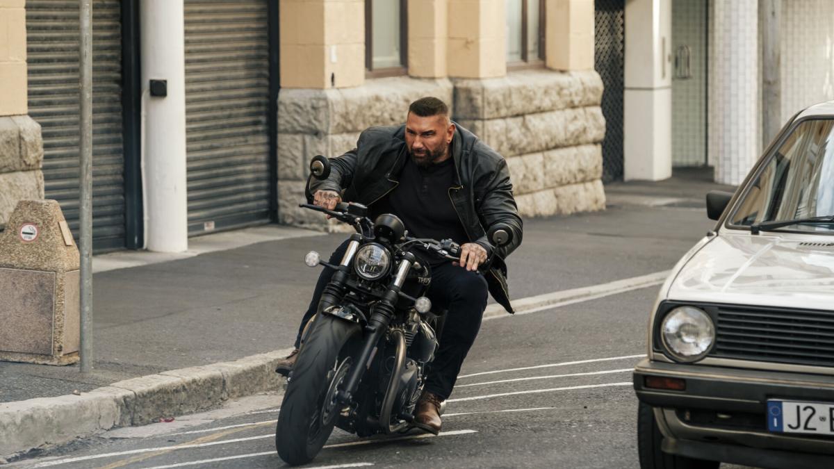 my spy 8211 la citt224 eterna il sequel con dave bautista stasera su italia 1 da Gazzetta.it my spy 8211 la citt224 eterna il sequel con dave bautista stasera su italia 1