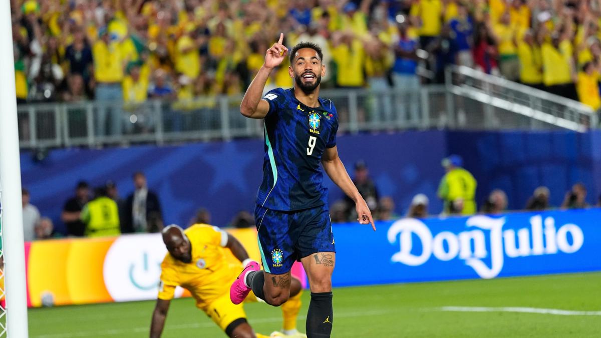 Alle 24 Scozia-Brasile, le ufficiali: Clarke punta su Shankland, Ancelotti con Cunha. Neymar in panchina