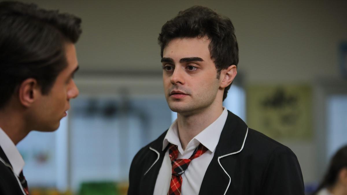 Forbidden Fruit, Far Away e Tutto per la mia famiglia, le anticipazioni del 24 giugno