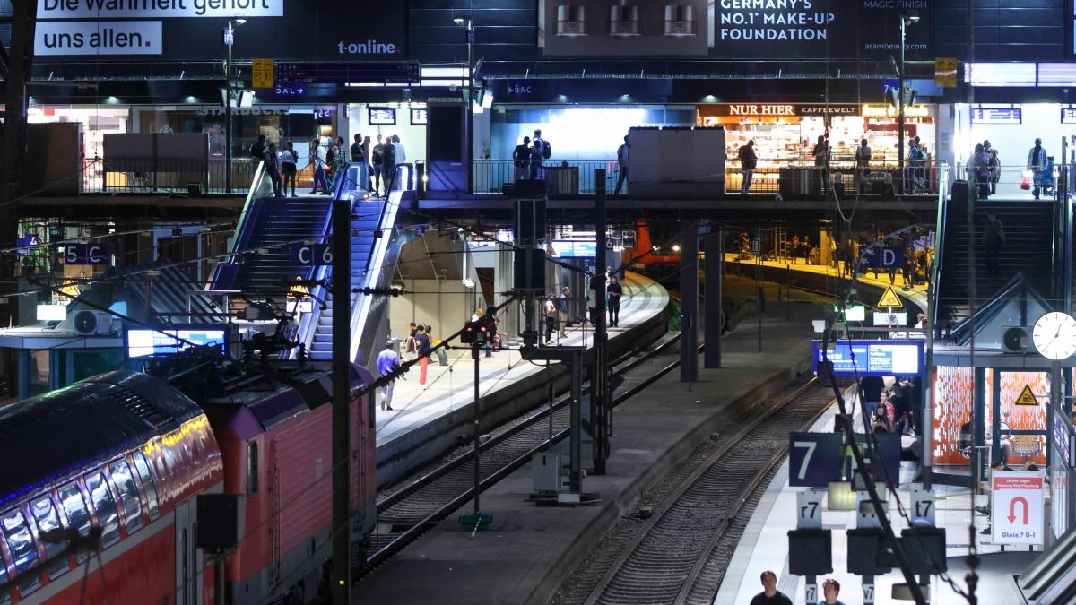 si guasta la radio e la germania rimane senza treni da Gazzetta.it si guasta la radio e la germania rimane senza treni
