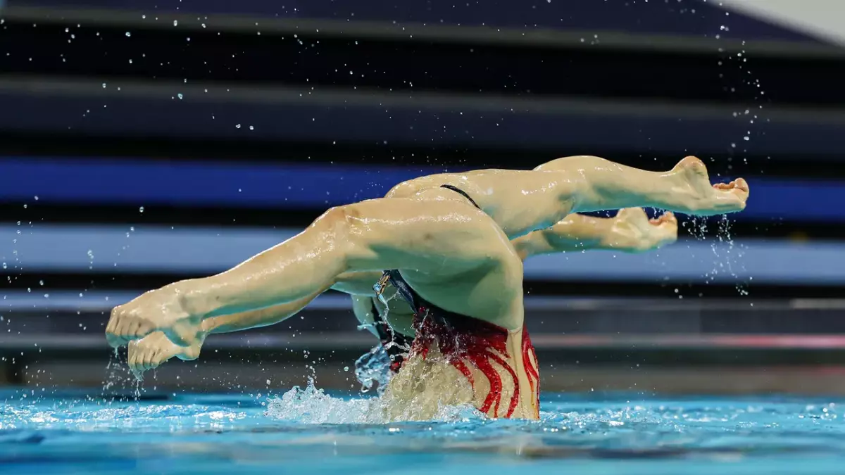 il sincro con lucrezia ruggiero come allenare ed eseguire la spaccata da Gazzetta.it il sincro con lucrezia ruggiero come allenare ed eseguire la spaccata