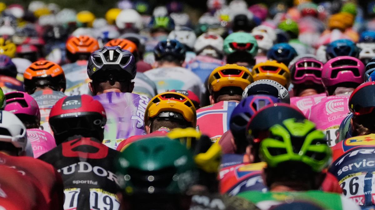 live tour de france al via alle 1310 la quarta tappa da carcassonne a foix da Gazzetta.it live tour de france al via alle 1310 la quarta tappa da carcassonne a foix
