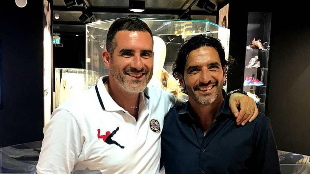 Dal quartiere Shanghai al Livorno di nuovo insieme: per i fratelli Lucarelli l'amaranto è il colore dell'amore
