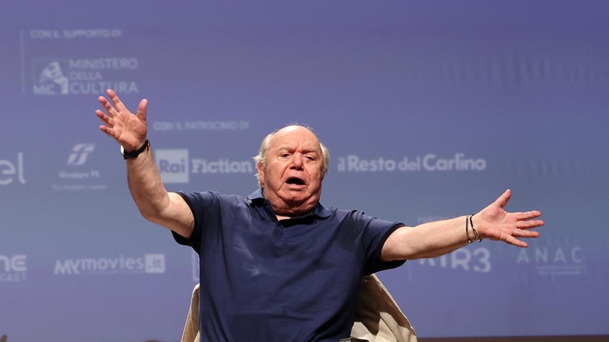 lino d italia 8211 storia di un italieno su rai 1 il documentario per festeggiare i suoi 90 anni da Gazzetta.it lino d italia 8211 storia di un italieno su rai 1 il documentario per festeggiare i suoi 90 anni