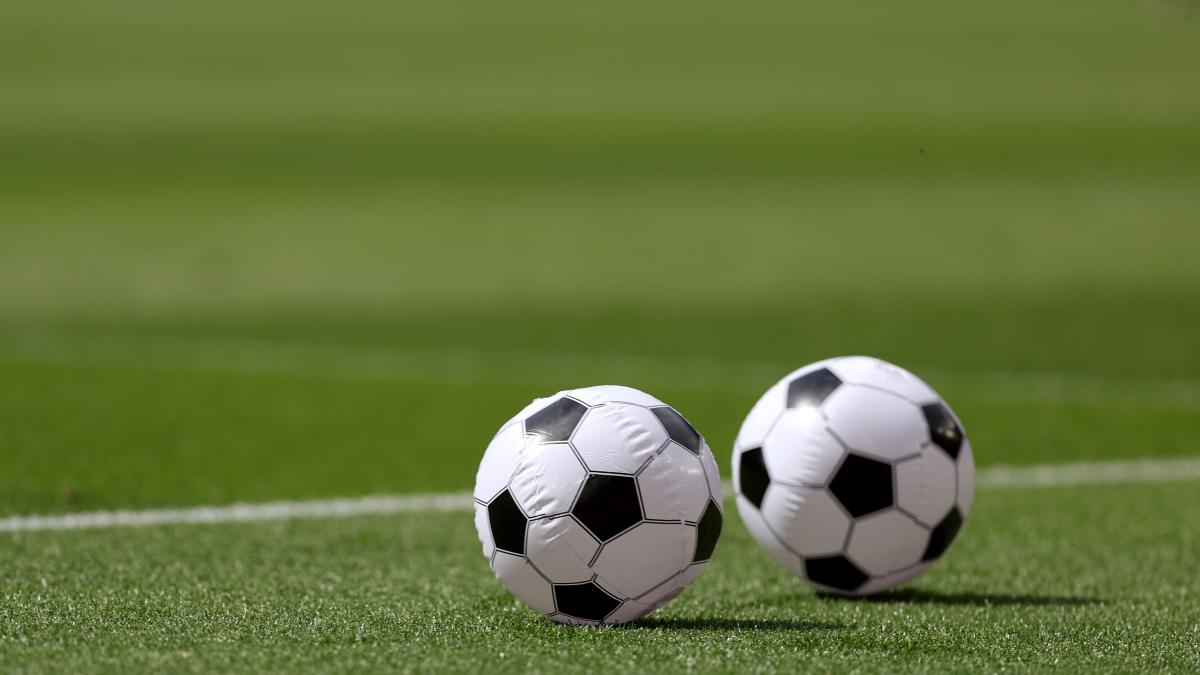 allenatori e staff tecnici il calcio italiano ha bisogno di giovani e di donne i risultati di uno studio da Gazzetta.it allenatori e staff tecnici il calcio italiano ha bisogno di giovani e di donne i risultati di uno studio