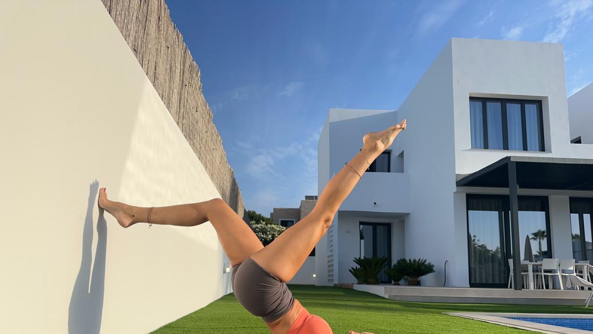 wall pilates a effetto bruciagrassi quando il muro 232 il miglior alleato per dimagrire da Gazzetta.it wall pilates a effetto bruciagrassi quando il muro 232 il miglior alleato per dimagrire