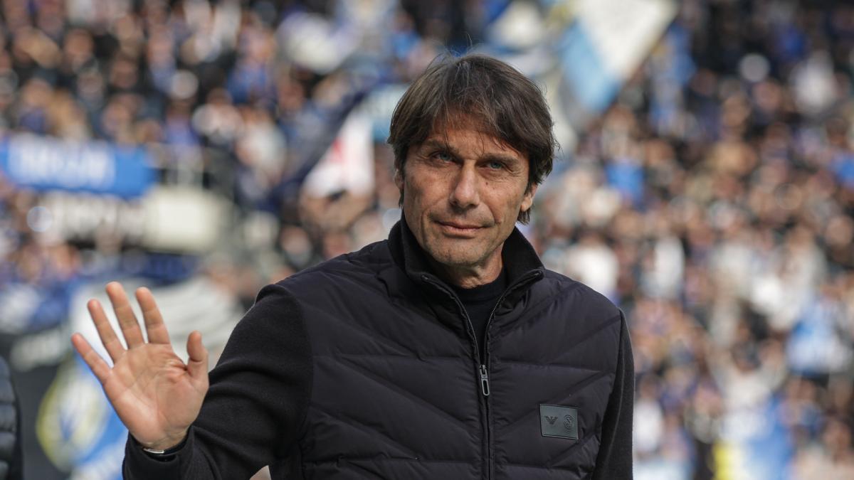 conte con malag242 e maldini l italia torner224 il alto io ct nessuno mi ha chiamato da Gazzetta.it conte con malag242 e maldini l italia torner224 il alto io ct nessuno mi ha chiamato