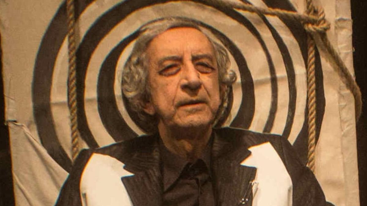 morto l attore pippo di marca 232 precipitato dal balcone di casa da Gazzetta.it morto l attore pippo di marca 232 precipitato dal balcone di casa