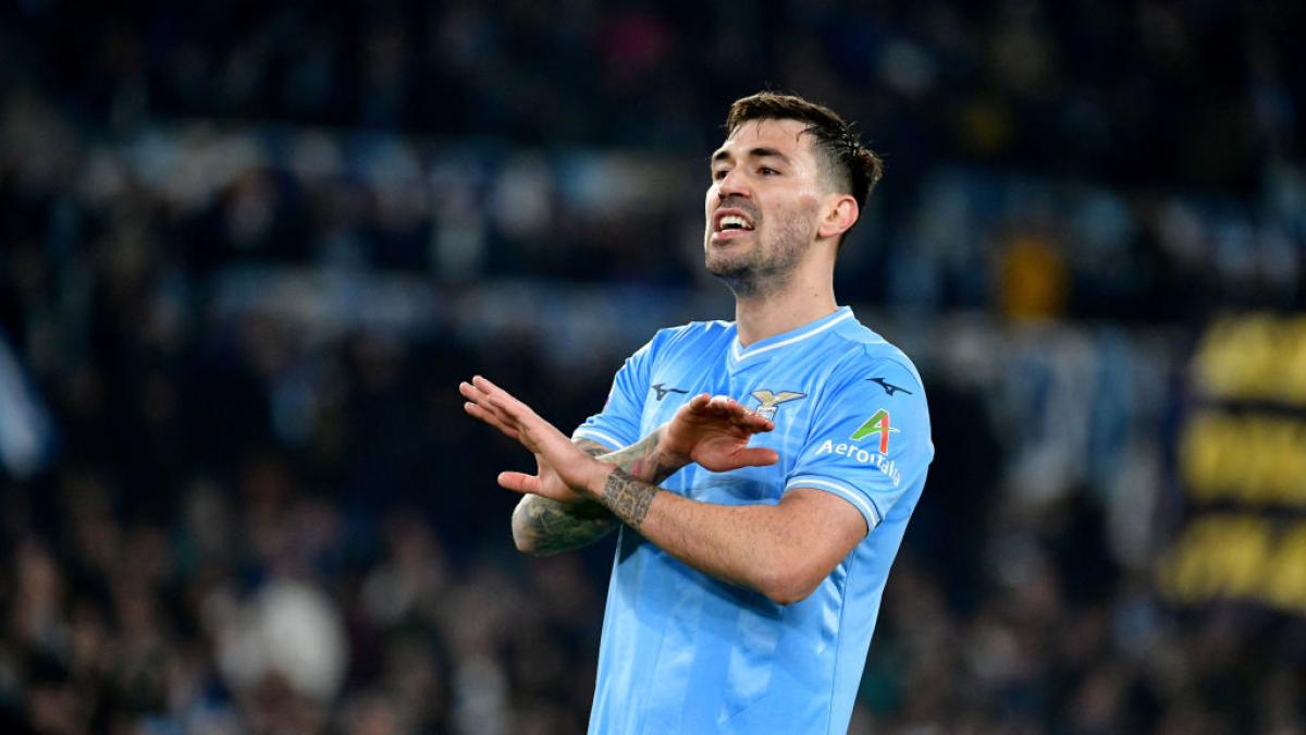 live mercato romagnoli al saad salta tutto di nuovo banda lecce braccio di ferro da Gazzetta.it live mercato romagnoli al saad salta tutto di nuovo banda lecce braccio di ferro