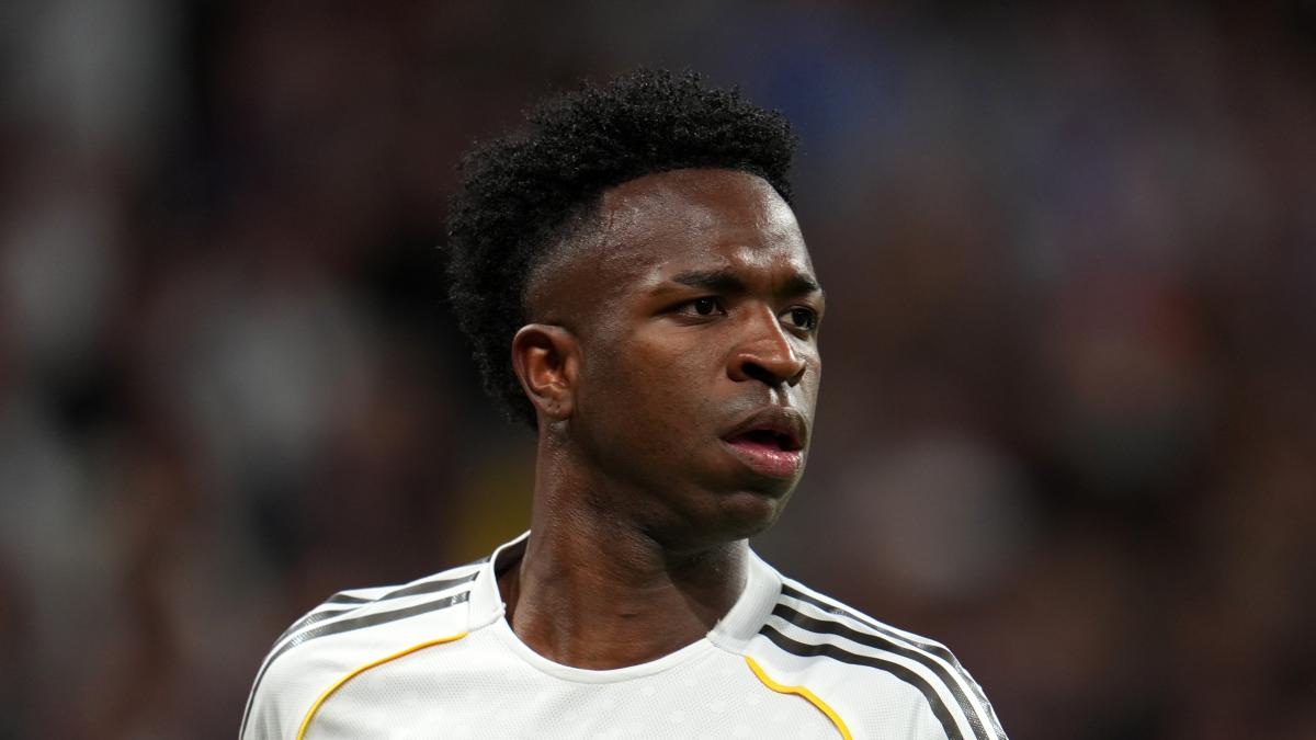 vinicius in rotta con mourinho l arsenal ci prova il real ha gi224 scelto il sostituto da Gazzetta.it vinicius in rotta con mourinho l arsenal ci prova il real ha gi224 scelto il sostituto