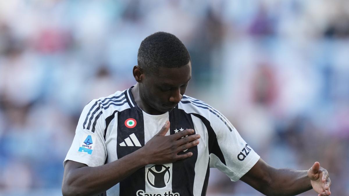 Juve, finalmente ci siamo: accordo col Psg per Kolo Muani. Atteso domani a Torino