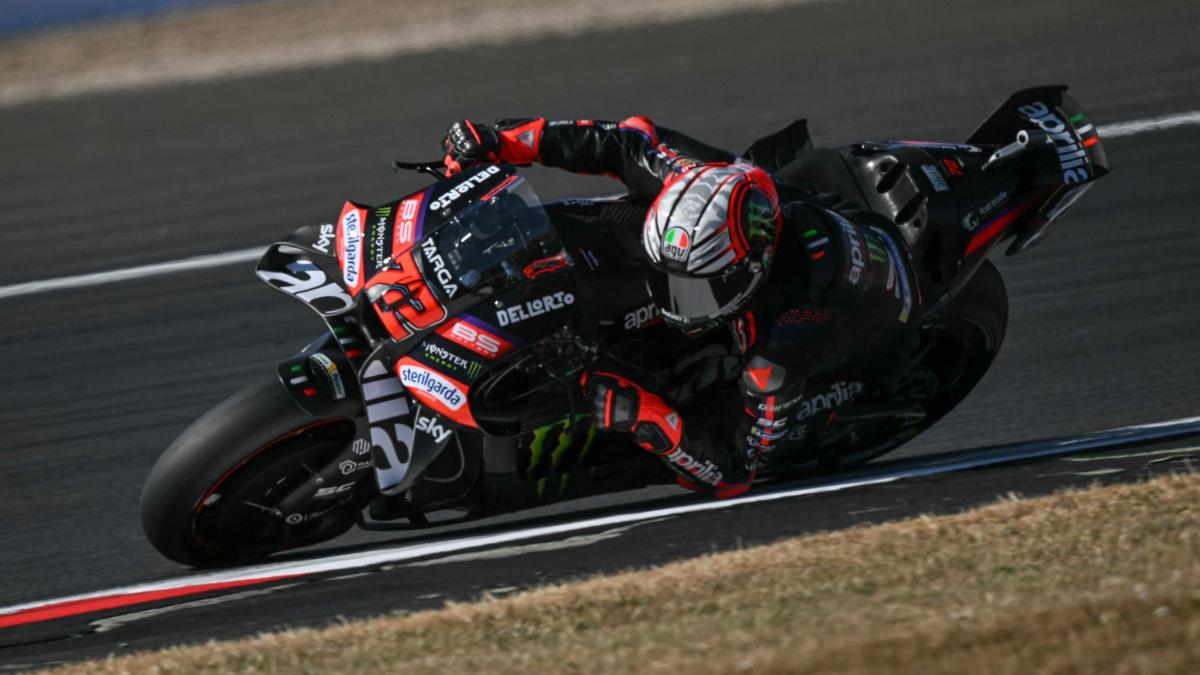 LIVE Silverstone MotoGP, è già caccia alla pole. Poi alle 17 si corre la Sprint