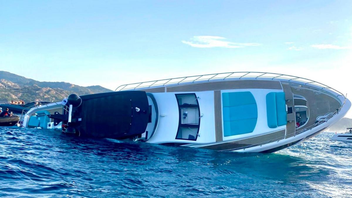 Yacht da 8 milioni di euro affonda a Porto Cervo