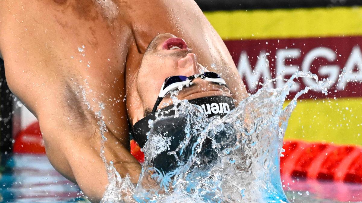 ceccon d argento a un centesimo dall oro nei 100 dorso terza medaglia in attesa della staffetta da Gazzetta.it ceccon d argento a un centesimo dall oro nei 100 dorso terza medaglia in attesa della staffetta