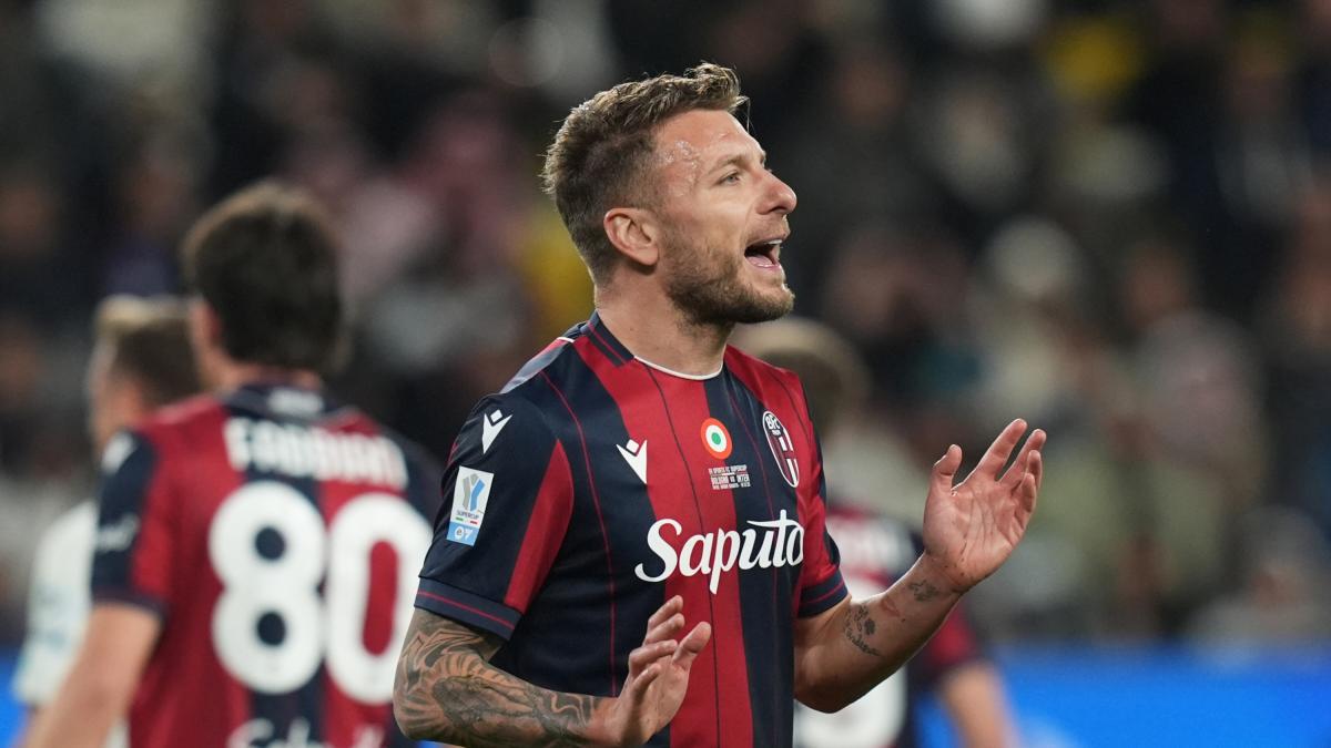 immobile il calcio italiano 232 in ritardo pio esposito pu242 essere il mio erede da Gazzetta.it immobile il calcio italiano 232 in ritardo pio esposito pu242 essere il mio erede