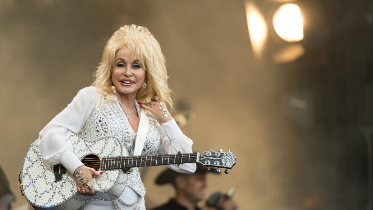 200 morta dolly parton icona della musica country aveva 80 anni da Gazzetta.it 200 morta dolly parton icona della musica country aveva 80 anni