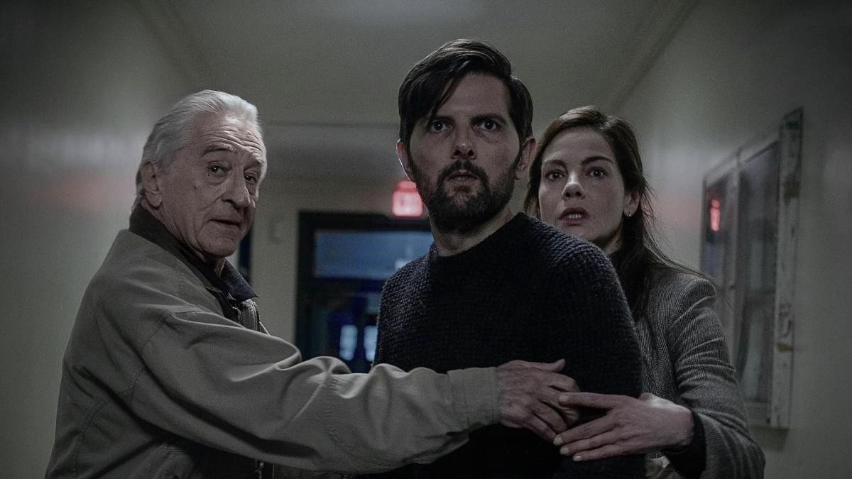 l uomo dei sussurri disponibile su netflix il thriller con robert de niro e adam scott da Gazzetta.it l uomo dei sussurri disponibile su netflix il thriller con robert de niro e adam scott