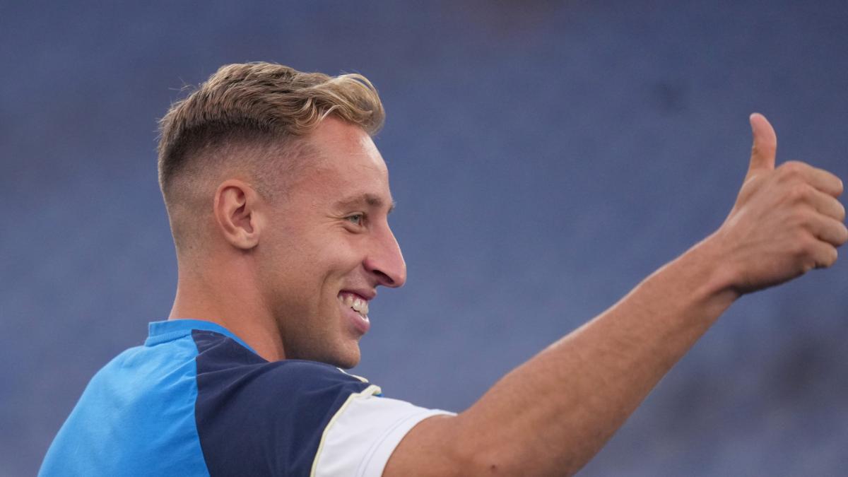 la stanza a formello e la voglia di prendersi pi249 responsabilit224 frattesi e la sua crociata alla lazio da Gazzetta.it la stanza a formello e la voglia di prendersi pi249 responsabilit224 frattesi e la sua crociata alla lazio