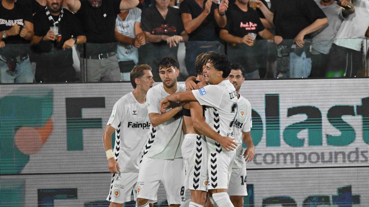 crisi catanzaro col sudtirol arriva il terzo ko di fila brunori gol e l8217ascoli piega il benevento da Gazzetta.it crisi catanzaro col sudtirol arriva il terzo ko di fila brunori gol e l8217ascoli piega il benevento