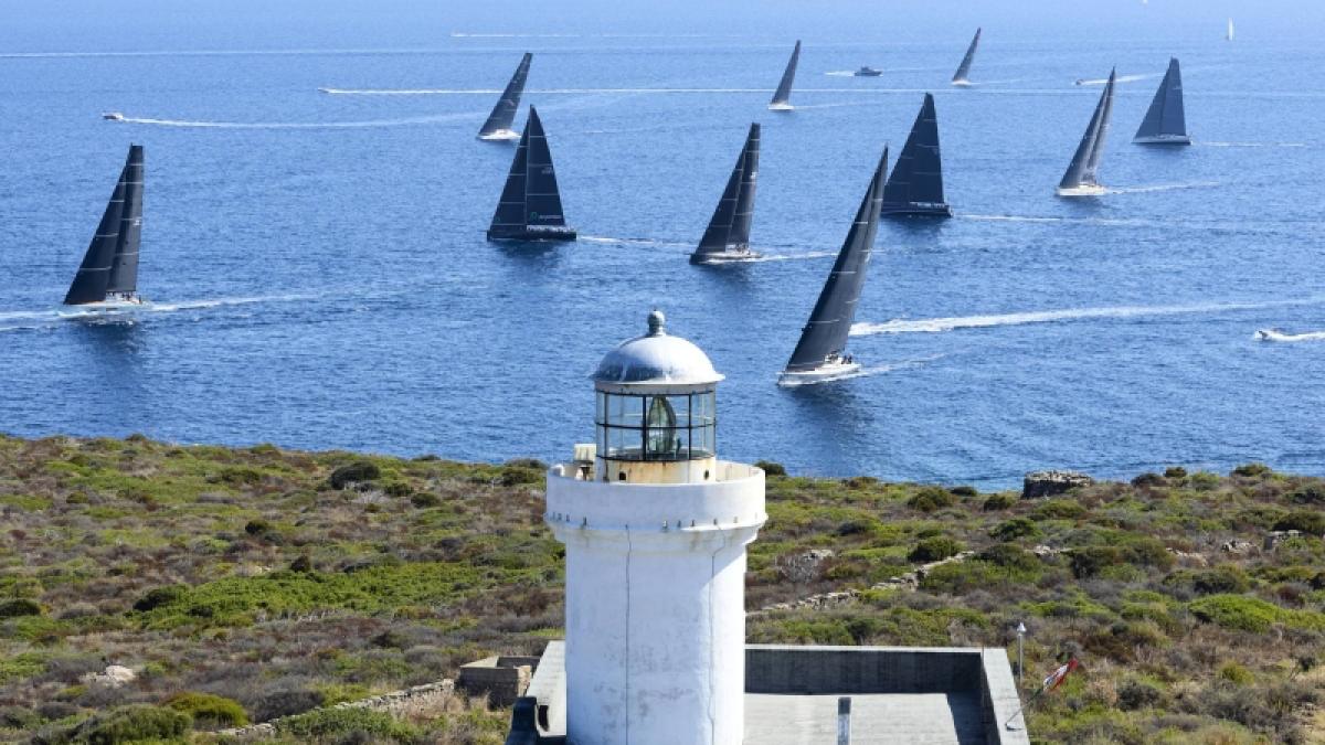 i giganti della vela invadono porto cervo 232 caccia ai due titoli mondiali da Gazzetta.it i giganti della vela invadono porto cervo 232 caccia ai due titoli mondiali