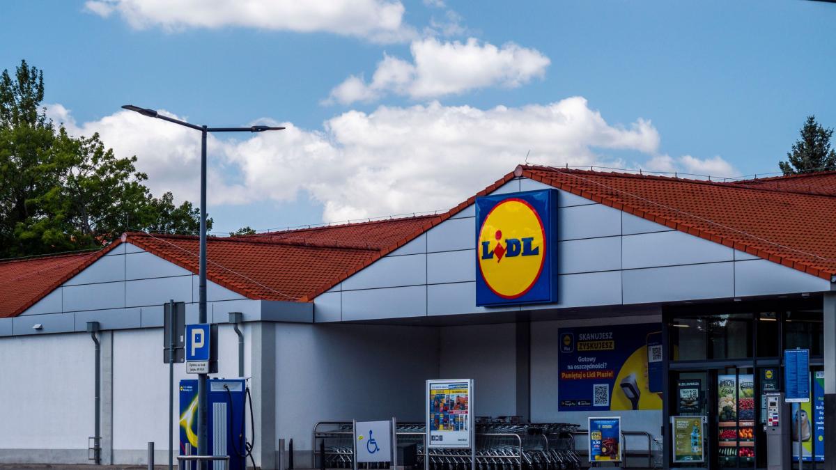 incidente in un parcheggio del supermercato chi paga i danni da Gazzetta.it incidente in un parcheggio del supermercato chi paga i danni