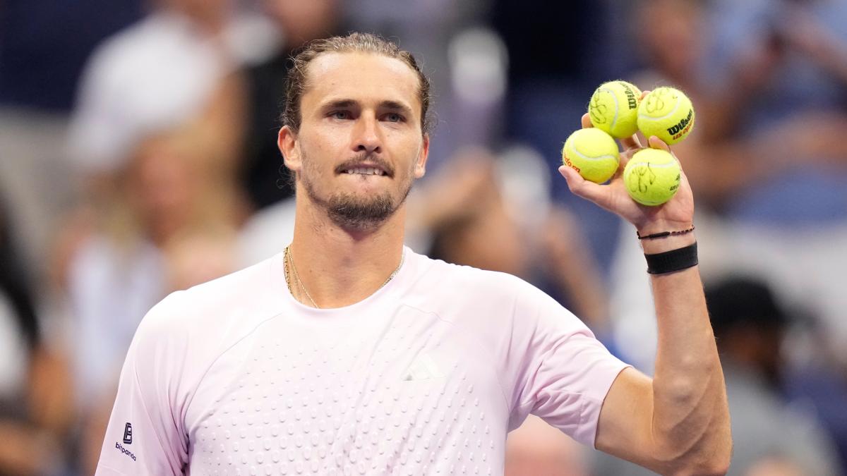 zverev ma quanto palleggi oltre 12mila volte prima di servire il tic che fa impazzire gli avversari da Gazzetta.it zverev ma quanto palleggi oltre 12mila volte prima di servire il tic che fa impazzire gli avversari