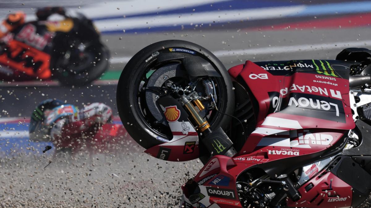 incidenti per bezzecchi e bagnaia entrambi a terra ecco cosa 232 successo nel gp san marino da Gazzetta.it incidenti per bezzecchi e bagnaia entrambi a terra ecco cosa 232 successo nel gp san marino