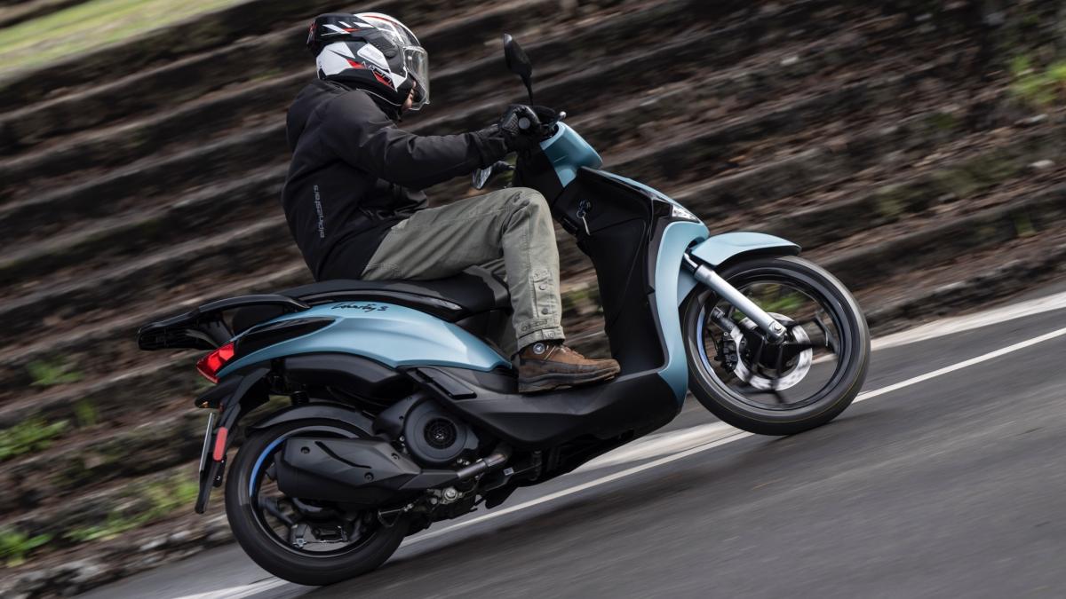 i 10 1 scooter da guidare con patente b in citt224 e fuori da Gazzetta.it i 10 1 scooter da guidare con patente b in citt224 e fuori