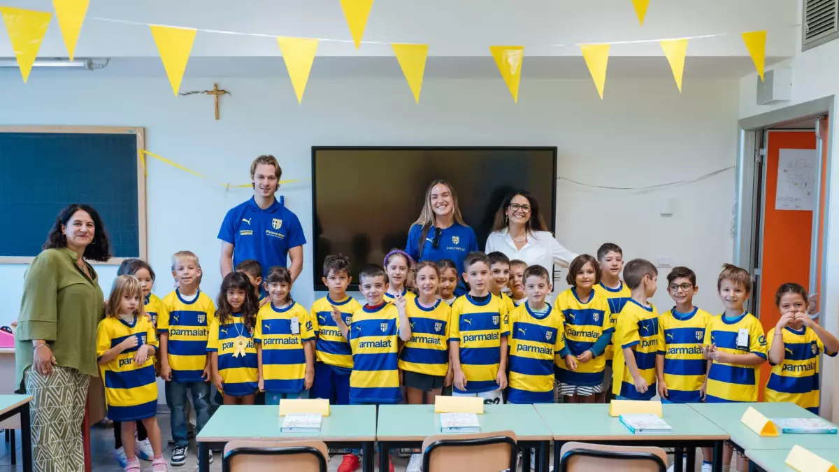 forma la tua passione il parma al fianco dei pi249 piccoli nel primo giorno di scuola da Gazzetta.it forma la tua passione il parma al fianco dei pi249 piccoli nel primo giorno di scuola