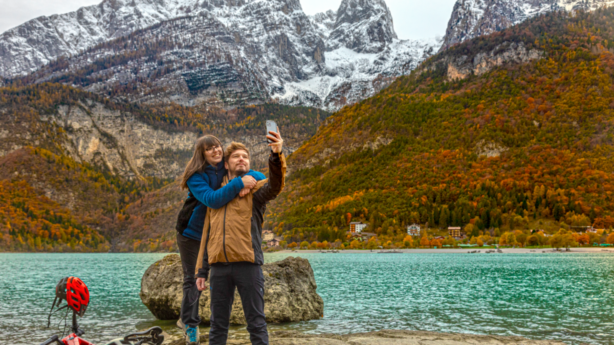 il trentino saluta l estate dal trekking ai rifugi sei modi di viverlo d autunno da Gazzetta.it il trentino saluta l estate dal trekking ai rifugi sei modi di viverlo d autunno