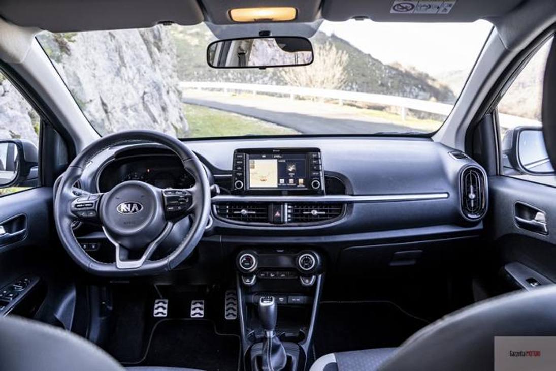 Kia Picanto XLine Gallery interni e dettagli Gazzetta.it