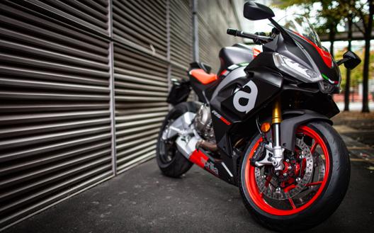Moto depotenziate a 35 kW: 10 nuovi modelli da guidare con la patente