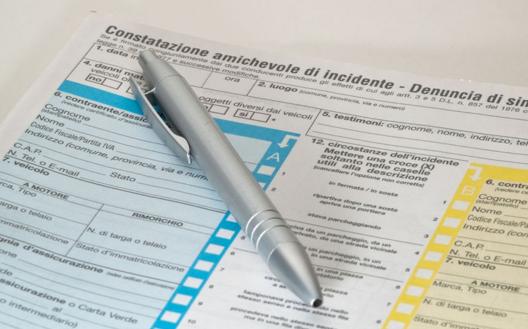 Incidenti Auto, Constatazione Amichevole: Cos'è, Come E Quando Si ...